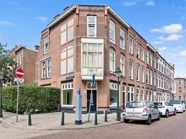 Appartement te koop in Valkenboskwartier, Zuid Holland