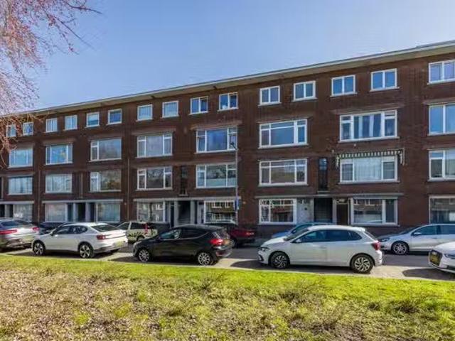 Appartement te koop in Charlois, Rotterdam