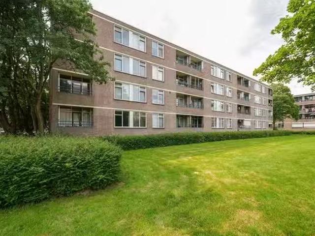 Appartement te koop in IJsselmonde, Rotterdam