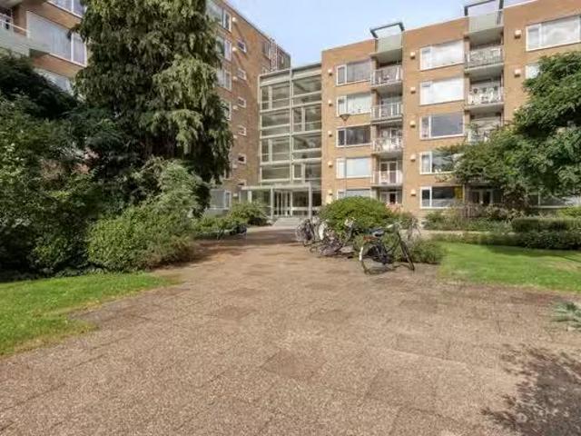 Appartement te koop in Loosduinen, Zuid Holland