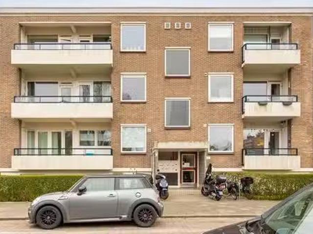 Appartement te koop in Kraayenstein, Den Haag