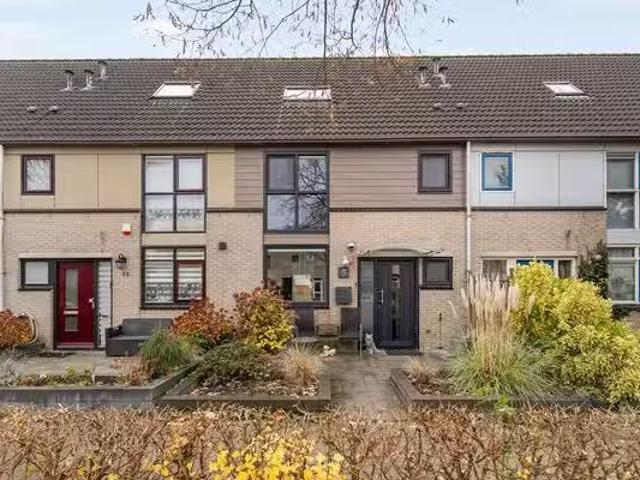 Appartement te koop in Alphen Aan Den Rijn, Zuid Holland
