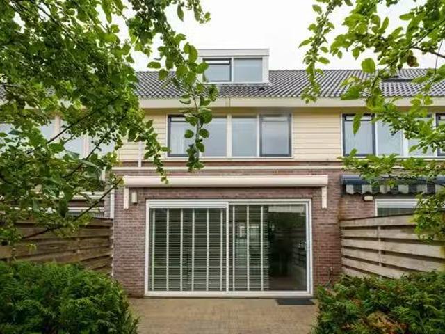 Landhuis te koop in Almere, Columbuskwartier