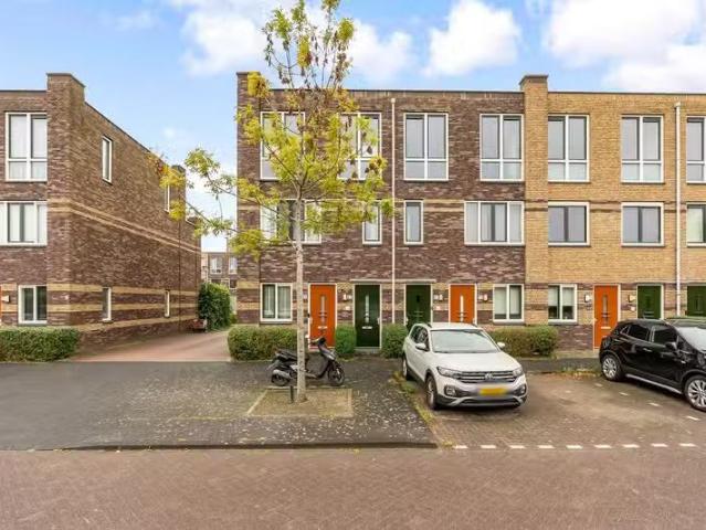 Appartement te koop in Columbuskwartier, Almere-haven