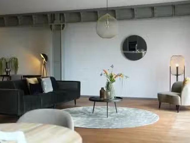 Woning te koop in Rotterdam, Stadsdriehoek