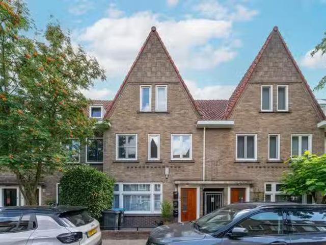 Appartement te koop in Stratum, Noord Brabant