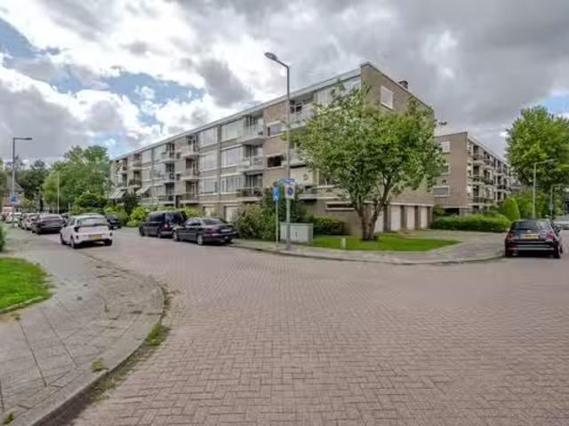 Appartement te koop in IJsselmonde, Rotterdam