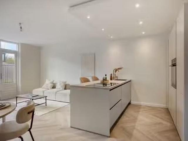 Appartement te koop in Loosduinen, Zuid Holland
