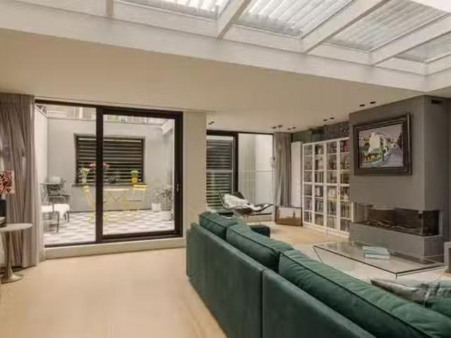 Appartement te koop in Centrum, Amsterdam