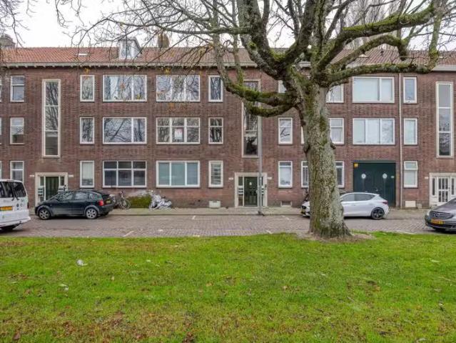 Appartement te koop in Charlois, Rotterdam