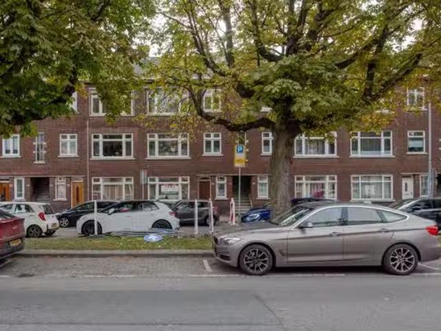 Appartement te koop in Charlois, Rotterdam