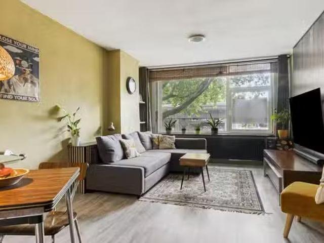 Appartement te koop in Charlois, Rotterdam