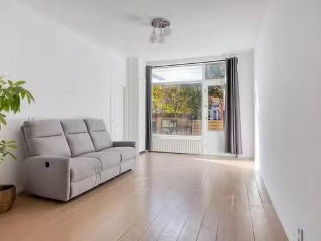 Appartement te koop in Rubroek, Rotterdam