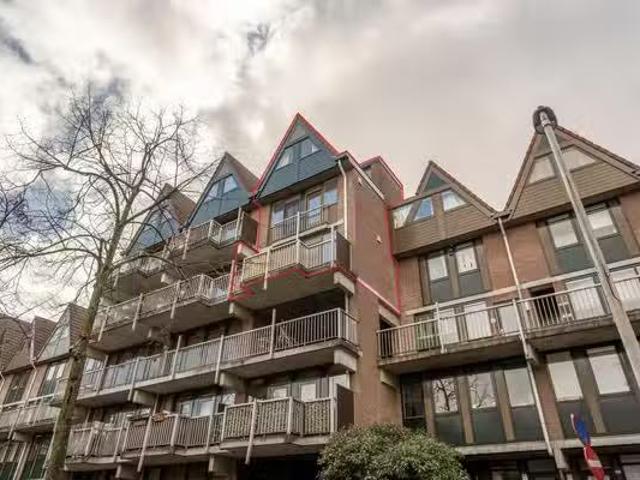 Appartement te koop in Rubroek, Rotterdam