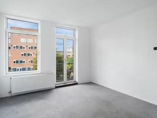 Appartement te koop in Hillegersberg-Schiebroek, Rotterdam