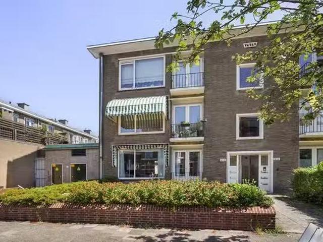 Appartement te koop in Schilderswijk, Zuid Holland