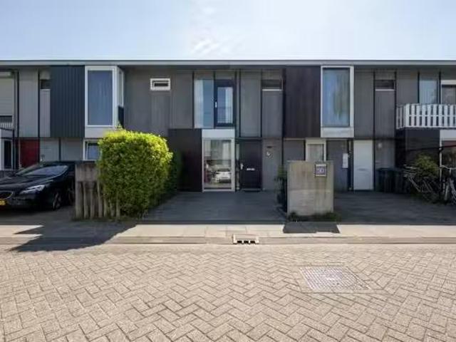 Appartement te koop in Verzetswijk, Almere-haven