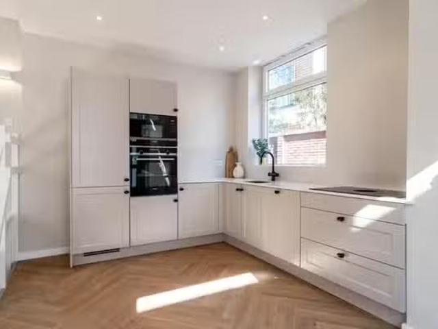 Appartement te koop in Uilennest, Zuid Holland