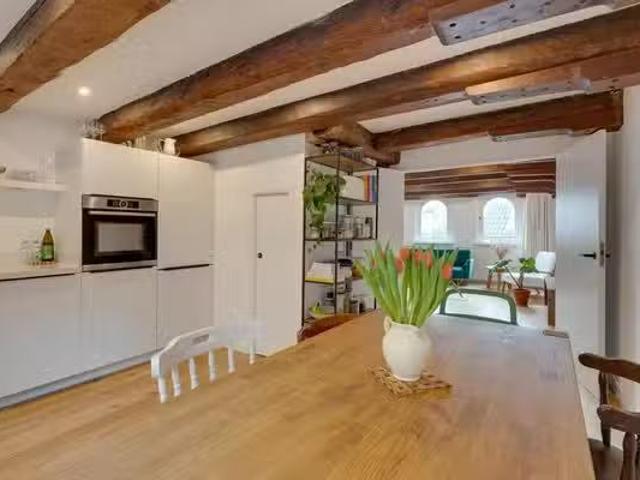 Appartement te koop in Centrum, Amsterdam