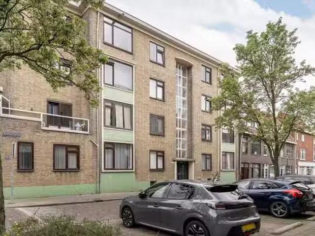 Landhuis te koop in Vlaardingen, Nieuw Sluis