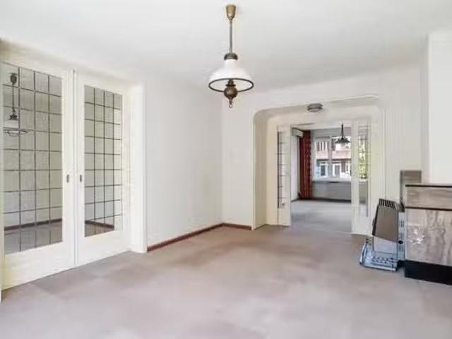 Landhuis te koop in Rotterdam, Nieuwe Westen