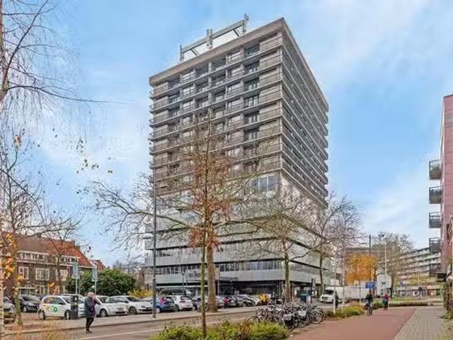 Appartement te koop in Stratum, Noord Brabant