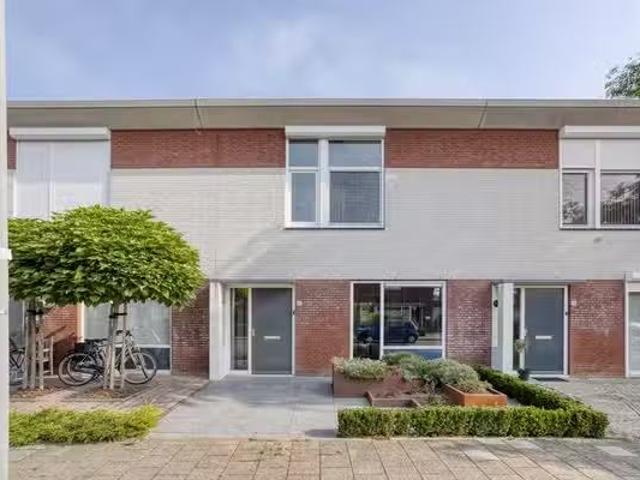 Appartement te koop in Kommelkwartier, Limburg