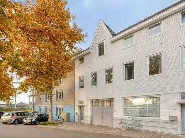 Appartement te koop in Kommelkwartier, Limburg