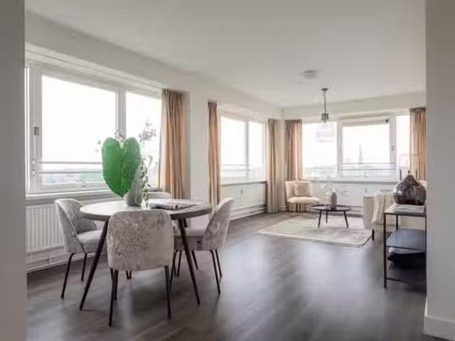 Appartement te koop in Rustenburg en Oostbroek, Zuid Holland