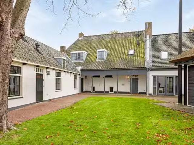 Appartement te koop in De Mors, Zuid Holland
