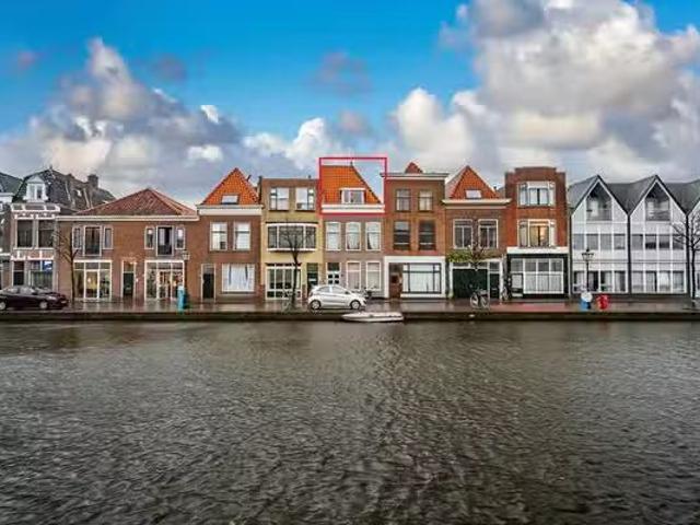 Woning te koop in Zoeterwoude, Zoeterwoude-rijndijk