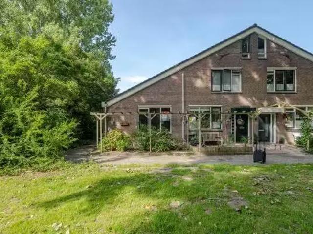 Appartement te koop in IJsselmonde, Rotterdam