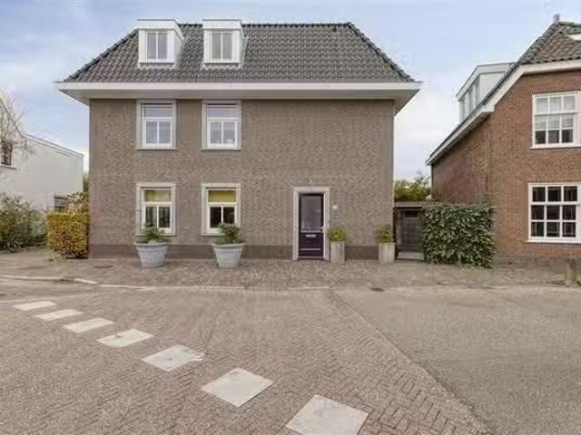 Woning te koop in Bockhorst, Leiden