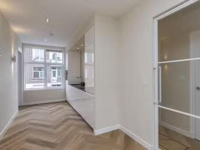 Appartement te koop in Rustenburg en Oostbroek, Zuid Holland