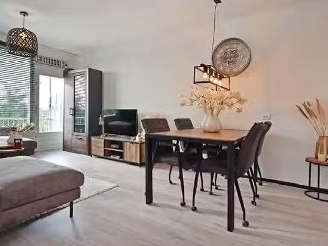 Appartement te koop in Marlot, Den Haag