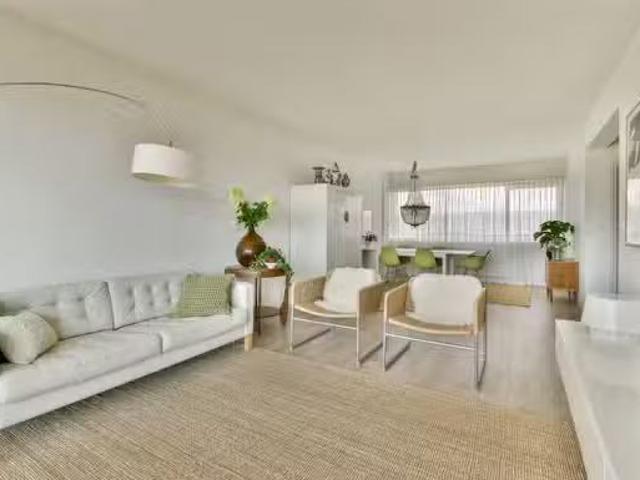 Appartement te koop in Nieuw-West, Amsterdam