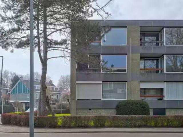 Appartement te koop in Het Lage Land, Rotterdam