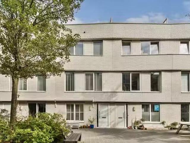 Appartement te koop in Nieuw-West, Amsterdam