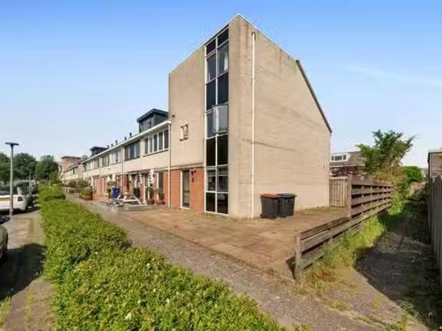Appartement te koop in Filmwijk, Almere-haven