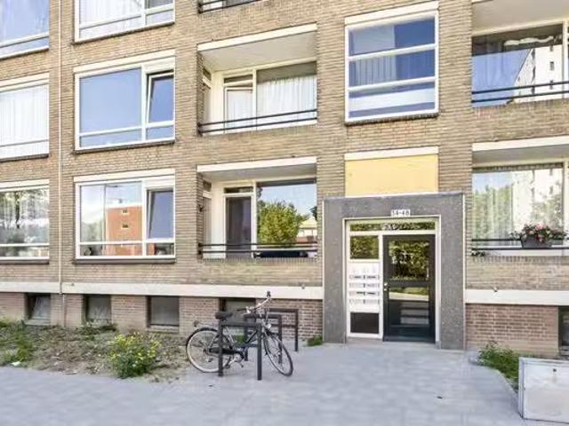 Appartement te koop in IJsselmonde, Rotterdam