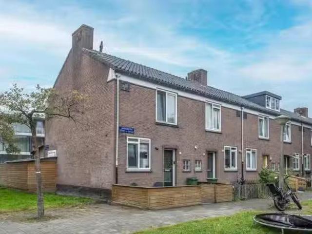 Appartement te koop in Sloten, Amsterdam