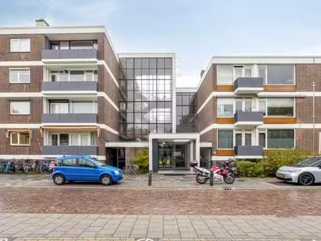 Appartement te koop in Schilderswijk, Zuid Holland