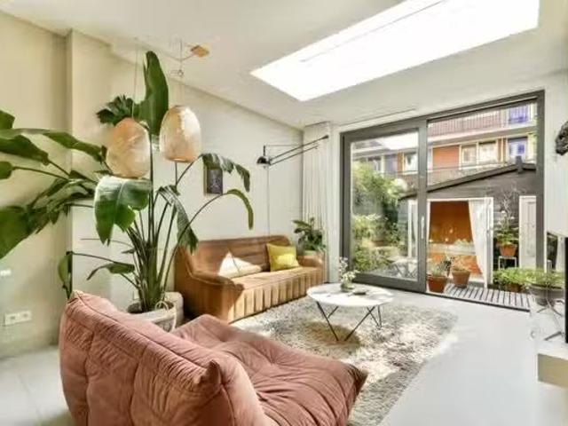 Appartement te koop in Oost, Amsterdam