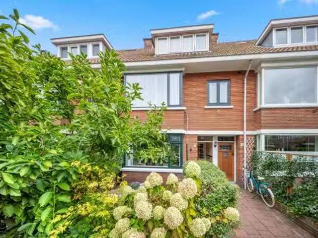 Appartement te koop in Bezuidenhout, Zuid Holland