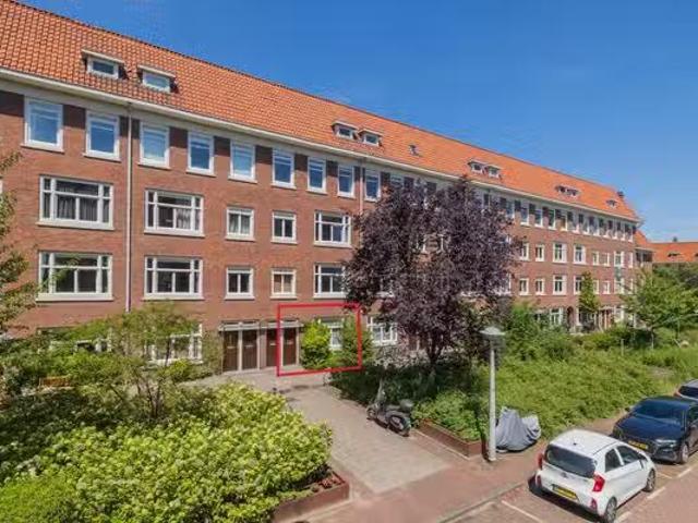 Woning te koop in Amsterdam, Staatsliedenbuurt