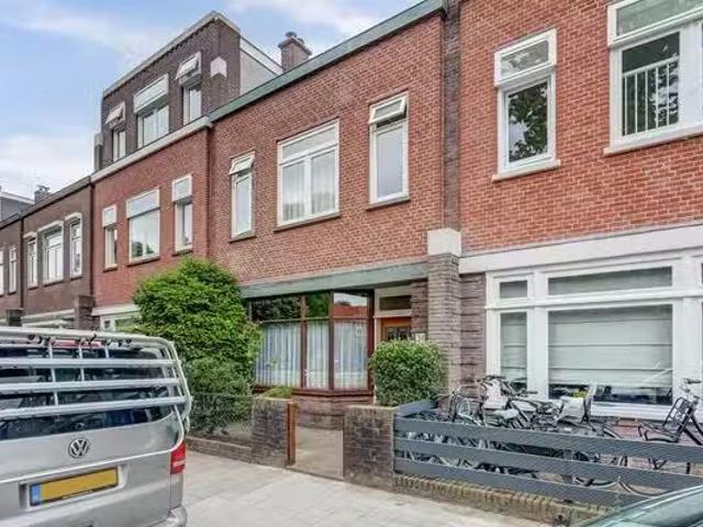 Landhuis te koop in Den Haag, Statenkwartier