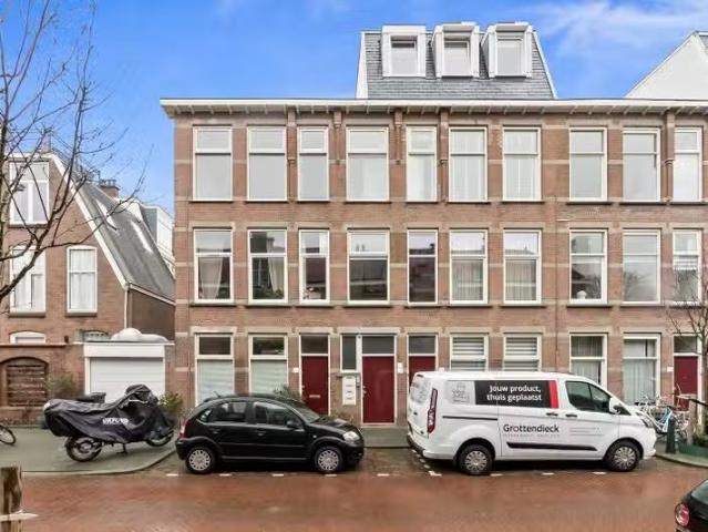 Appartement te koop in Bezuidenhout, Zuid Holland