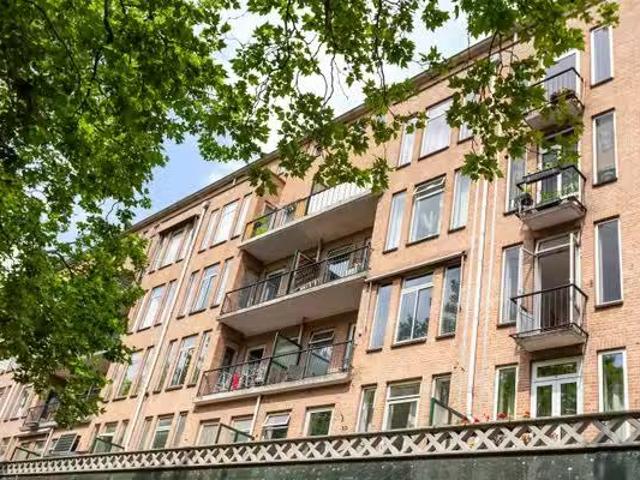 Appartement te koop in Rubroek, Rotterdam