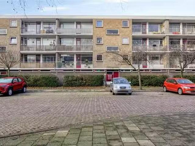 Appartement te koop in Fortuinwijk, Zuid Holland