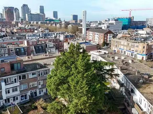 Appartement te koop in Bezuidenhout, Zuid Holland